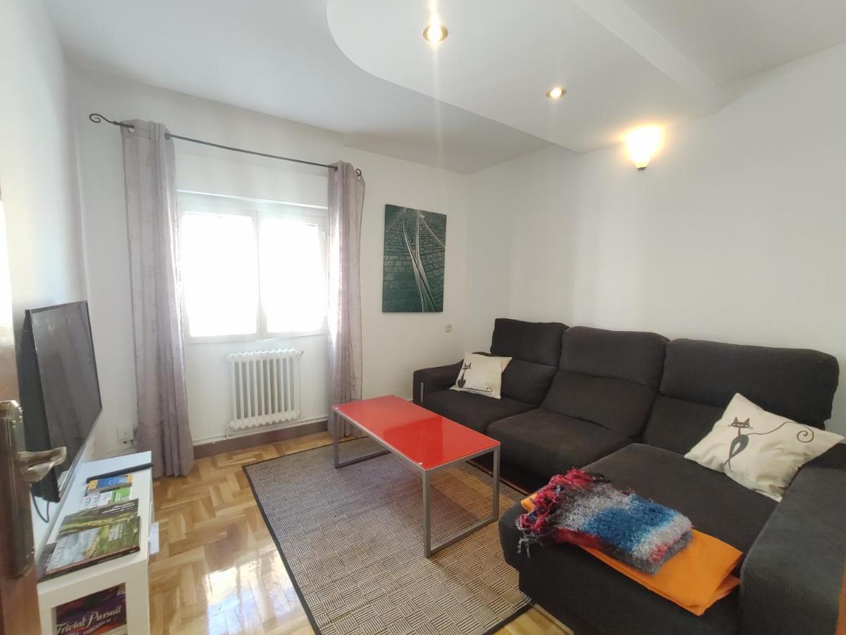 Apartamento Pamplona A 10 Minutos Del Centro ภายนอก รูปภาพ